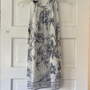 Tahari White blue high neck blouse. Sleeveless medium